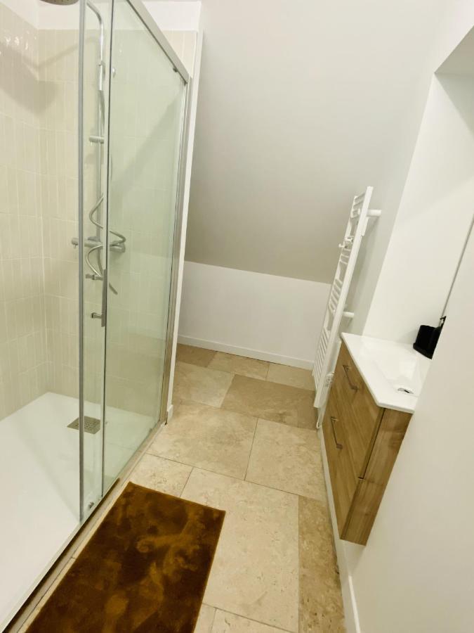 Domaine De La Quenouille Appt A Apartment Peronne  Luaran gambar